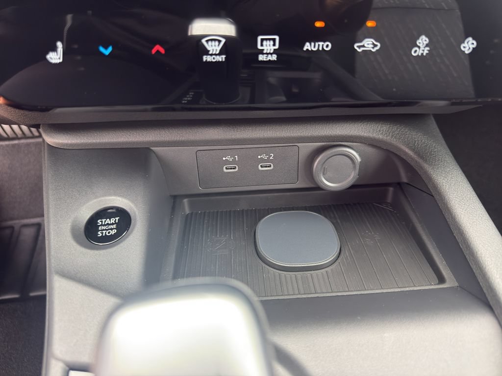 New 2027 Nissan Sentra SV FWD image 10