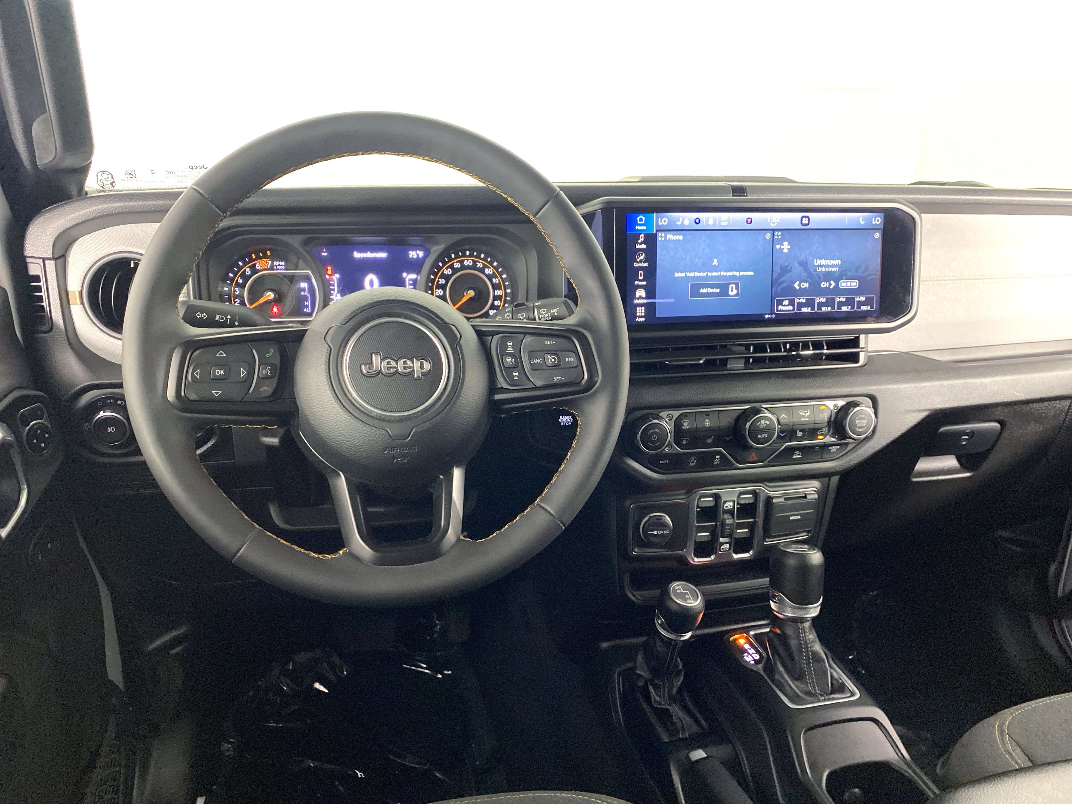 Used 2024 Jeep Wrangler Unlimited Sport AWD/4WD image 20