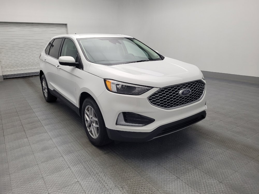 Used 2024 Ford Edge SEL image 13