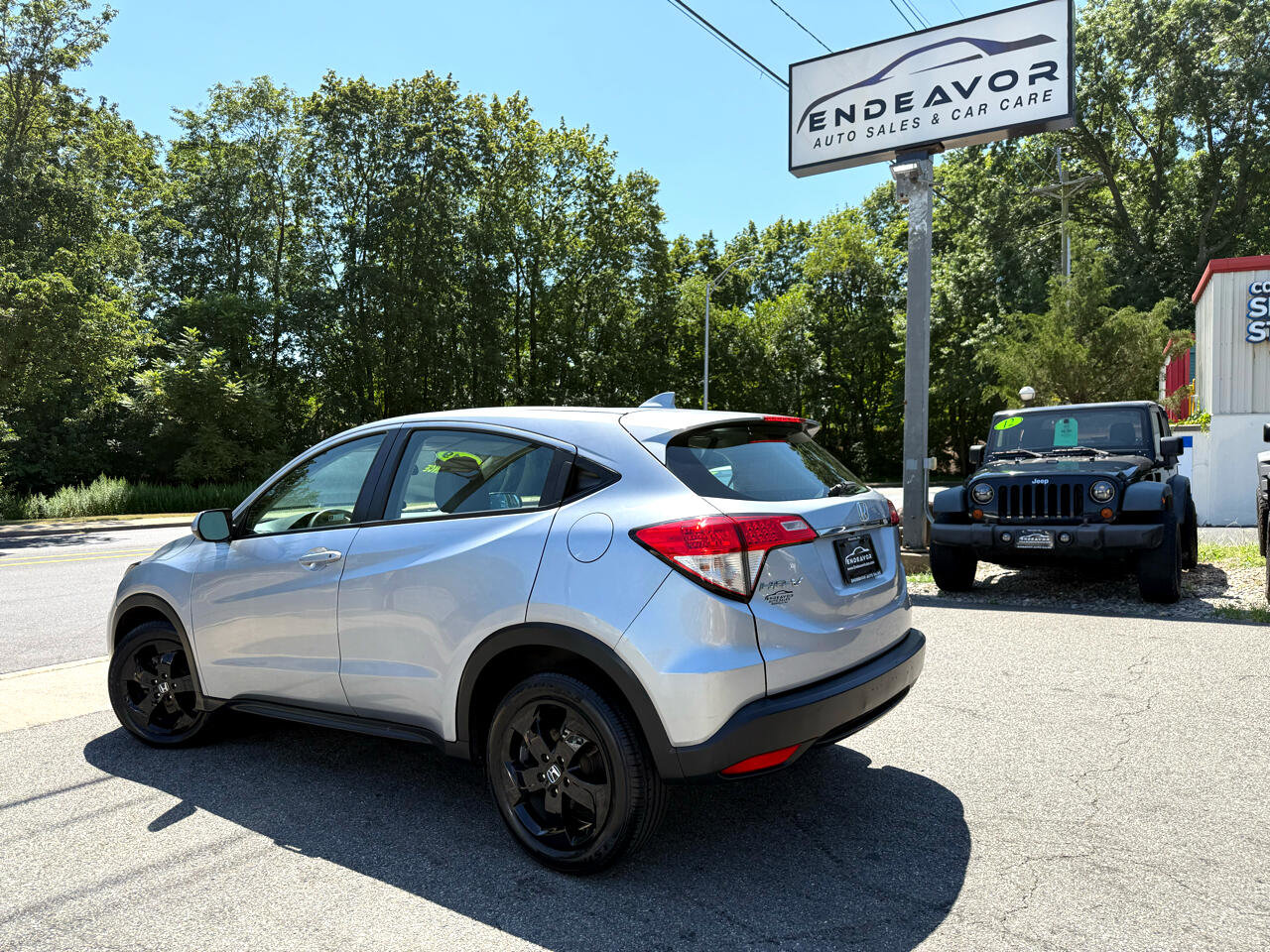 Used 2019 Honda HR-V LX image 5