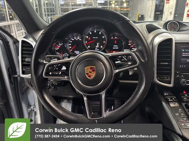 Used 2018 Porsche Cayenne Platinum Edition image 15