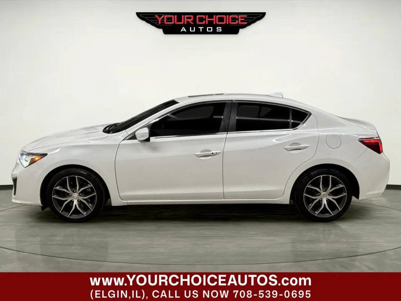 Used 2021 Acura ILX w/ Premium Package FWD image 2