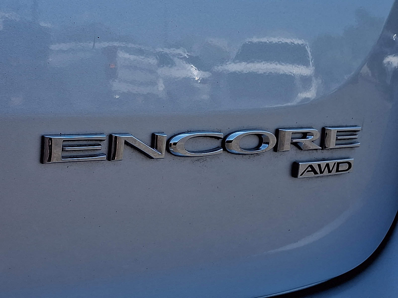 Used 2019 Buick Encore Preferred AWD/4WD image 28