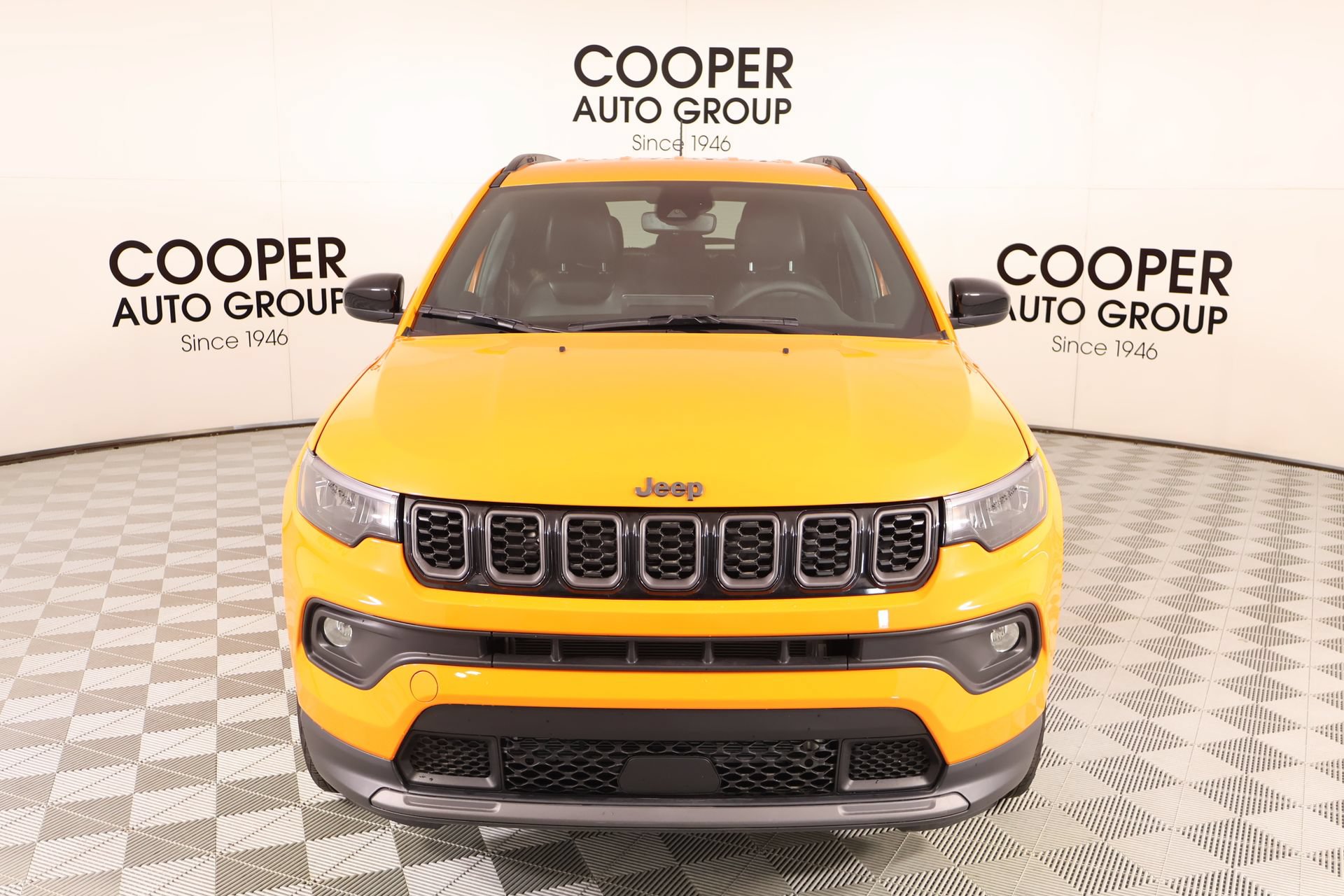 Used 2026 Jeep Compass Latitude AWD/4WD image 8