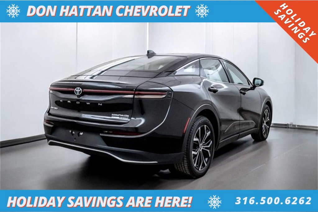 Used 2024 Toyota Crown XLE image 35