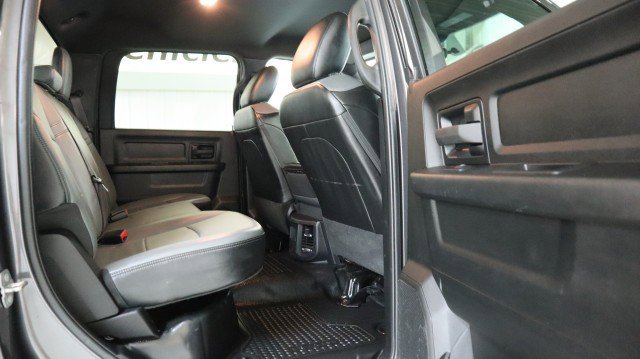 Used 2022 RAM 5500 Tradesman w/ Chrome Appearance Group image 11