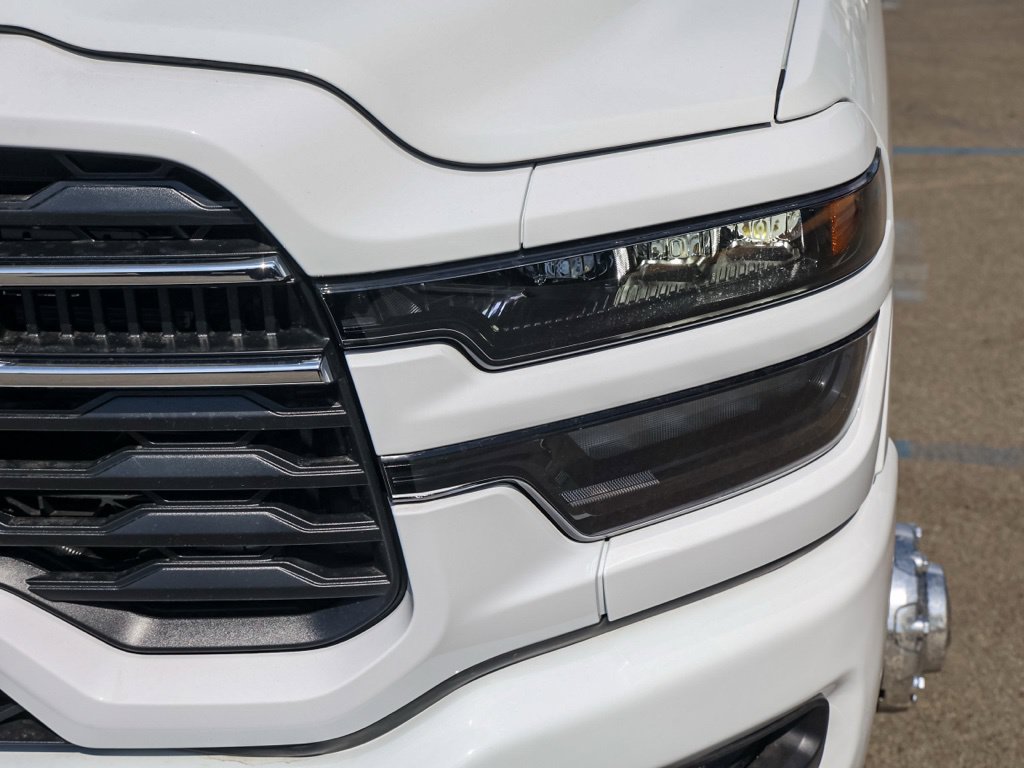 New 2026 RAM 3500 Big Horn AWD/4WD image 11