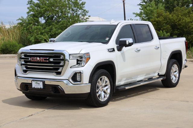 Used 2020 GMC Sierra 1500 SLT RWD image 3