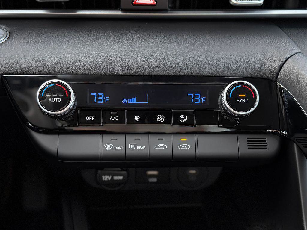 New 2026 Hyundai Elantra Blue image 13