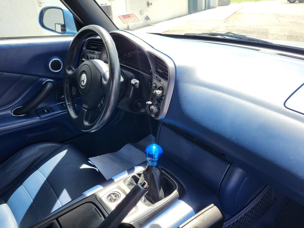 Used 2003 Honda S2000 Base image 19