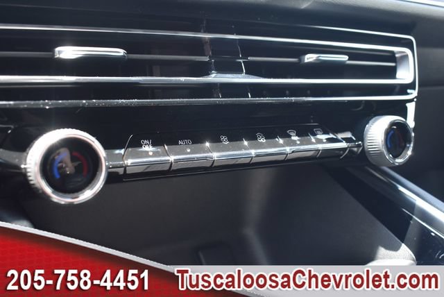 New 2026 Chevrolet Traverse LT w/ Midnight/Sport Edition FWD image 32
