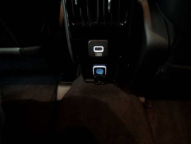 Used 2025 Jeep Compass Limited AWD/4WD image 10