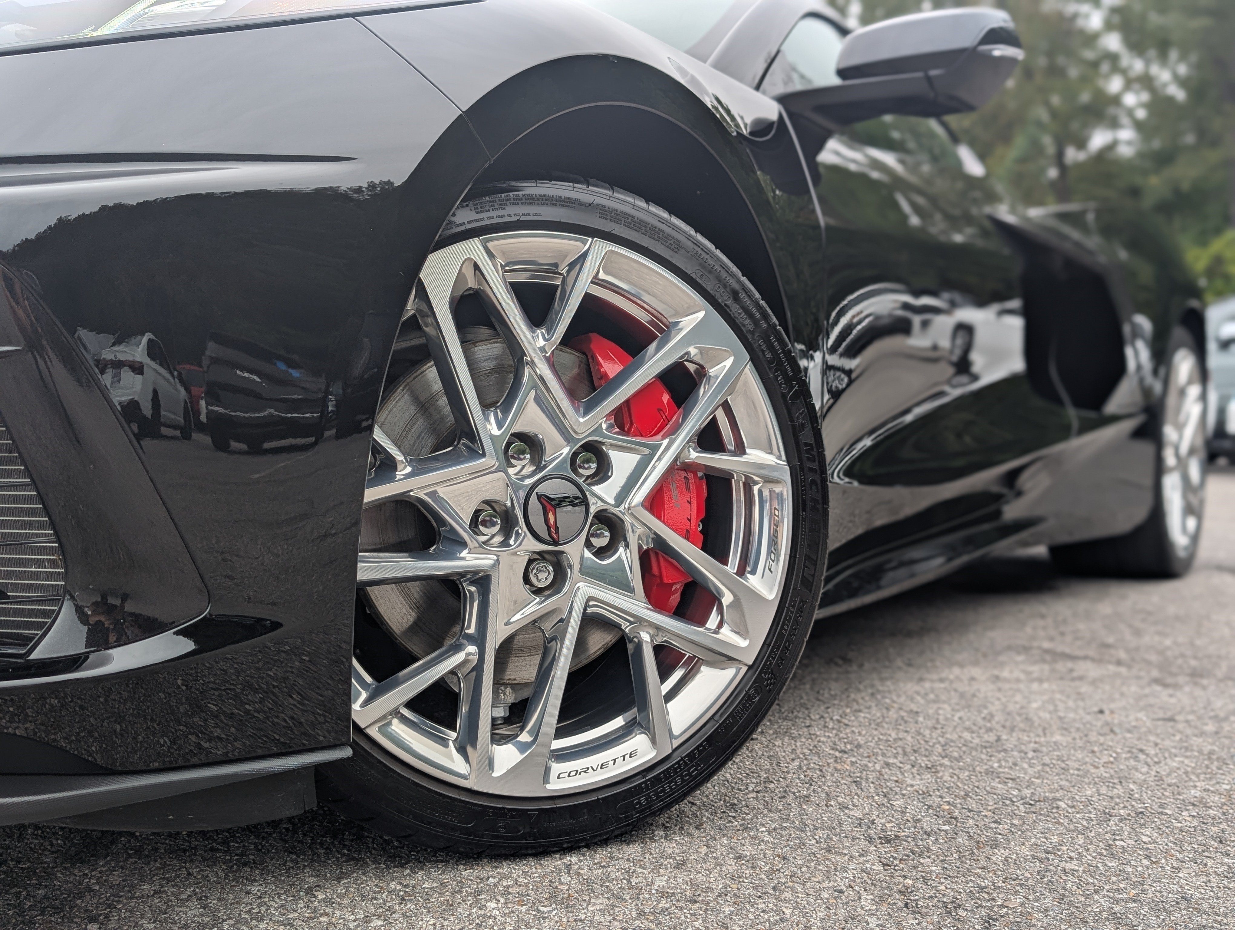 Used 2024 Chevrolet Corvette Stingray Preferred Cpe w/ Z51 Performance Package RWD image 33