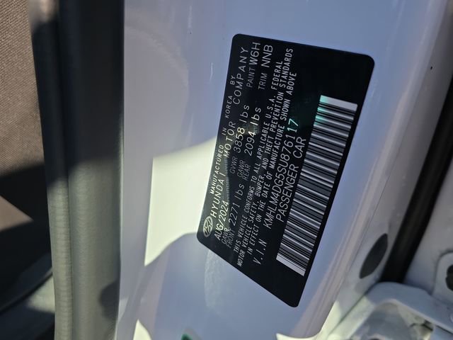 Used 2025 Hyundai Elantra Sport image 47