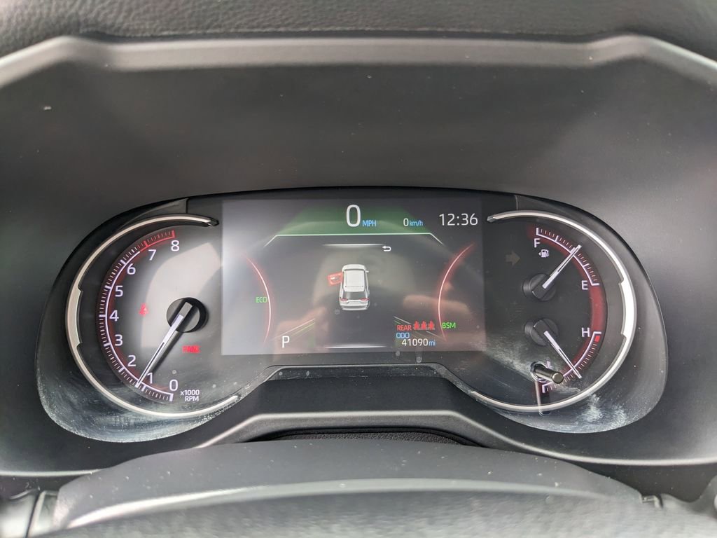 Used 2022 Toyota RAV4 Limited image 38