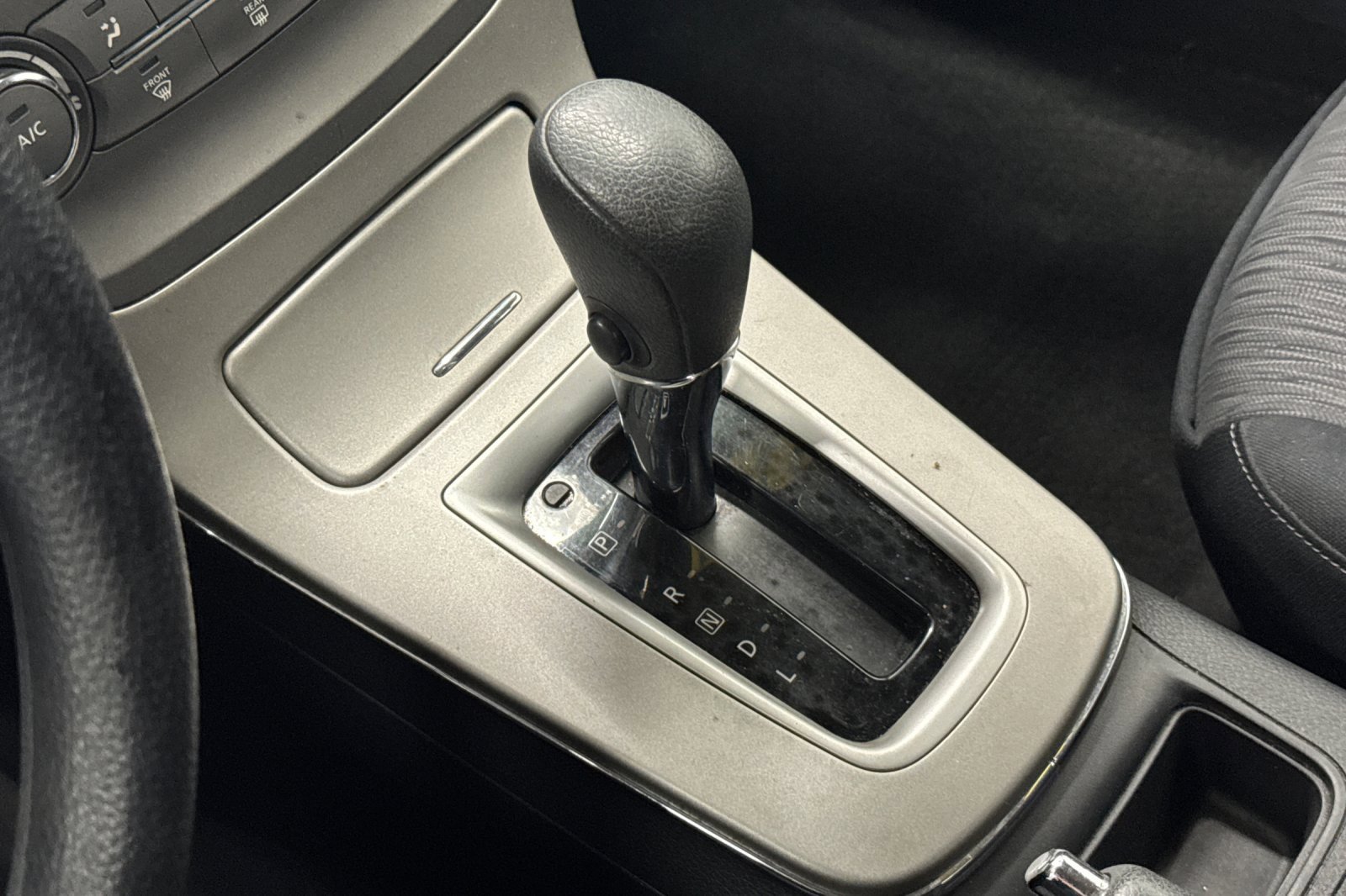 Used 2014 Nissan Sentra SV image 18