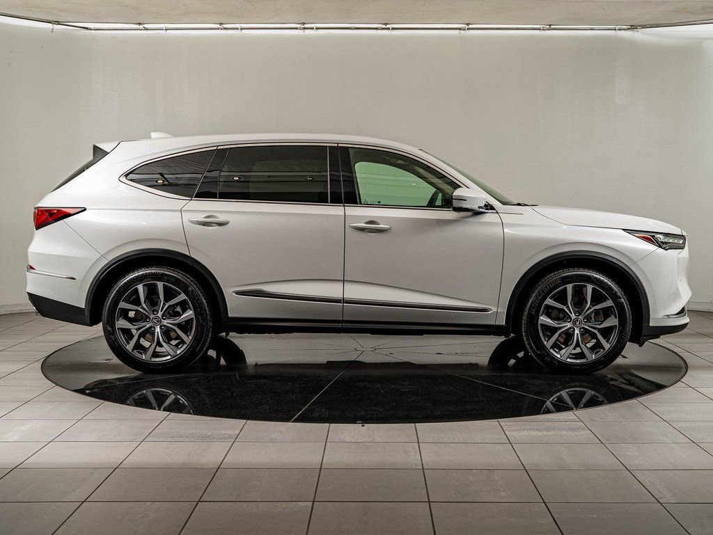 Certified 2023 Acura MDX SH-AWD w/ Technology Package image 11