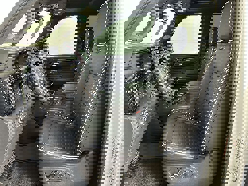 Used 2025 GMC Sierra 1500 AT4X image 20