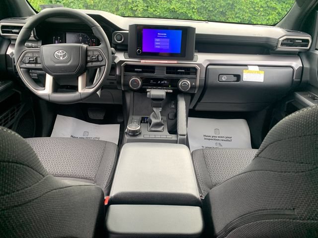 Used 2026 Toyota 4Runner SR5 AWD/4WD image 15