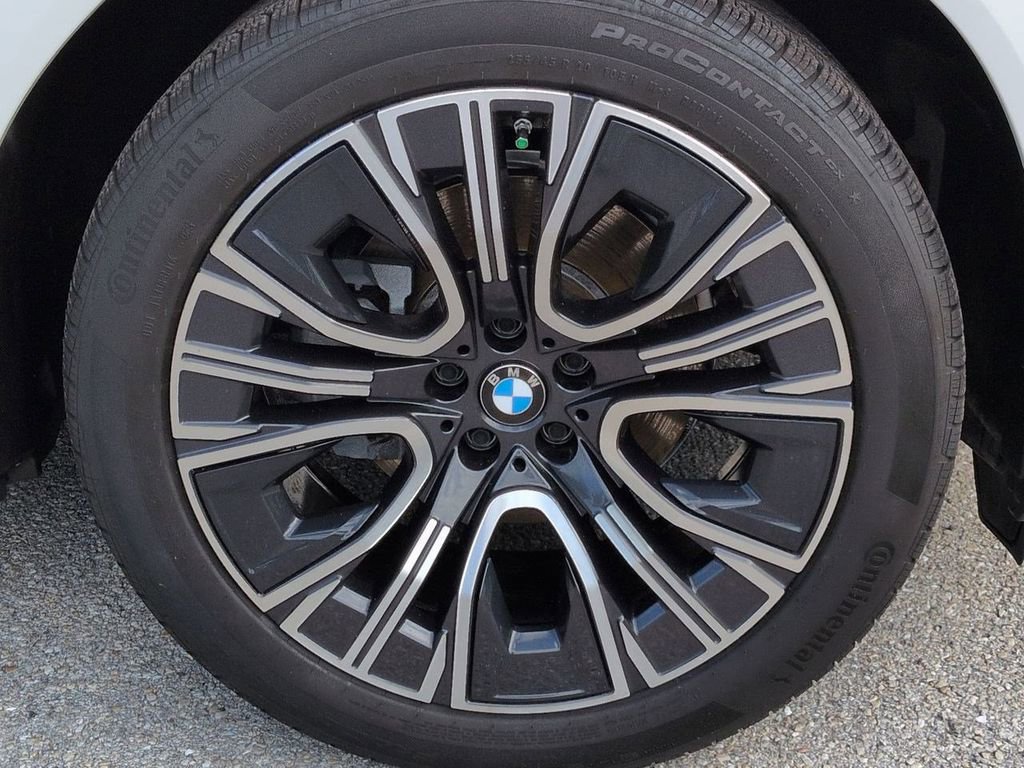 New 2025 BMW X3 xDrive30i w/ Premium Package image 11