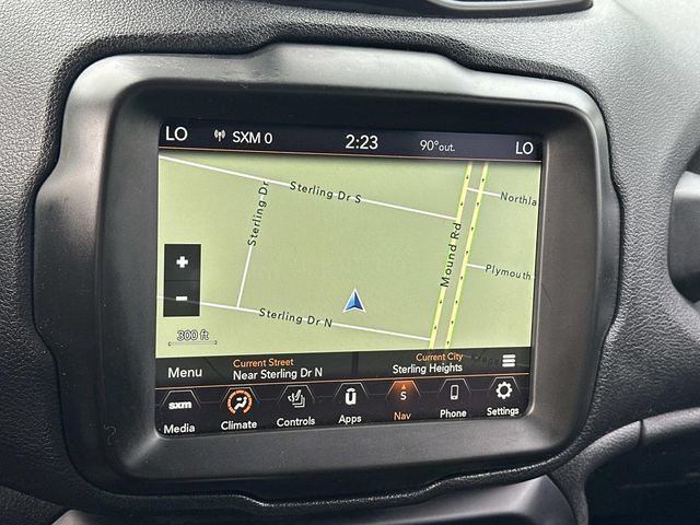 Used 2022 Jeep Renegade Latitude w/ Convenience Group AWD/4WD image 27