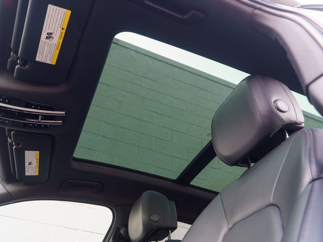 Certified 2023 Porsche Cayenne AWD/4WD image 30