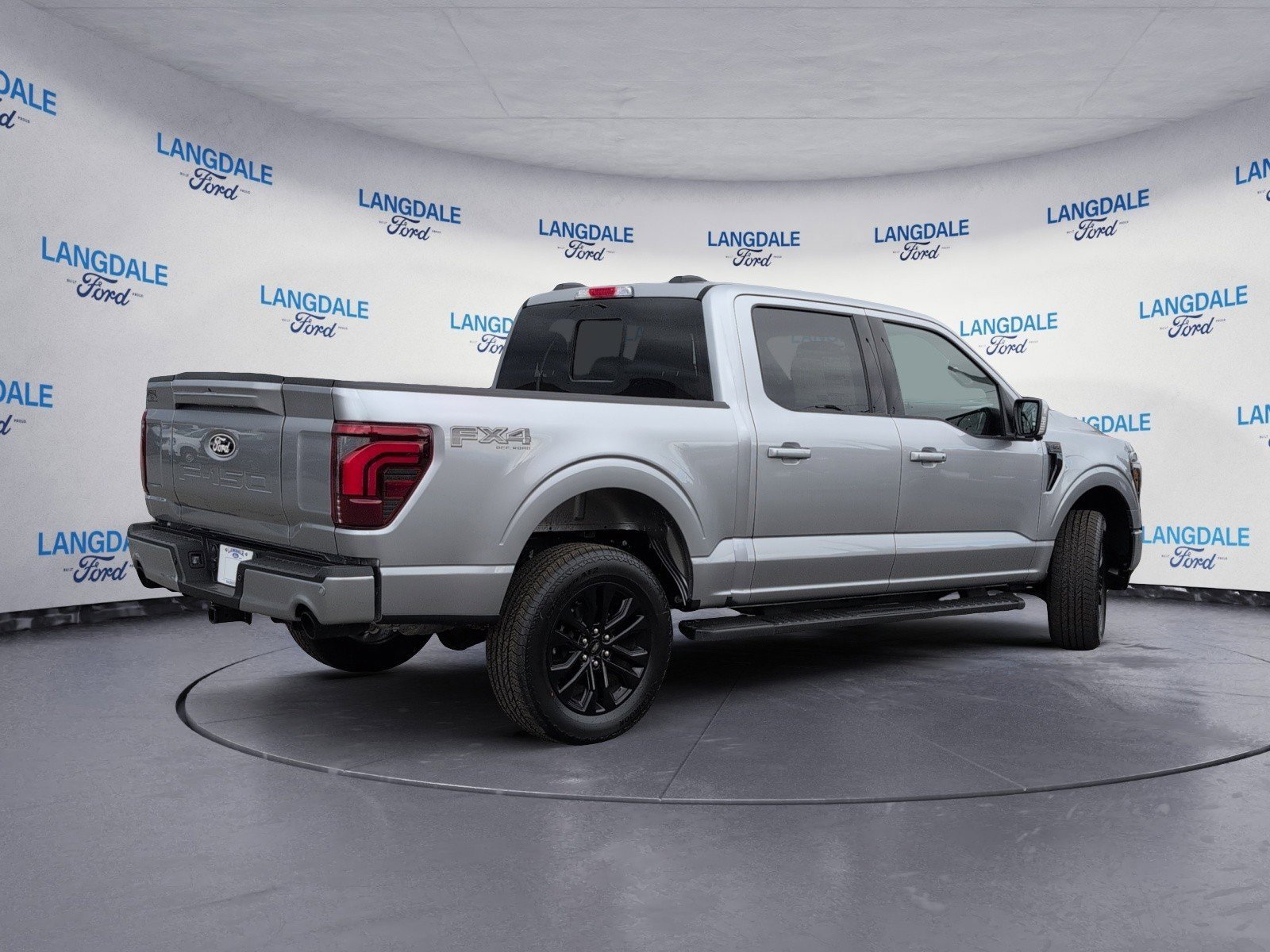 New 2026 Ford F150 Lariat w/ Equipment Group 501A Mid image 4