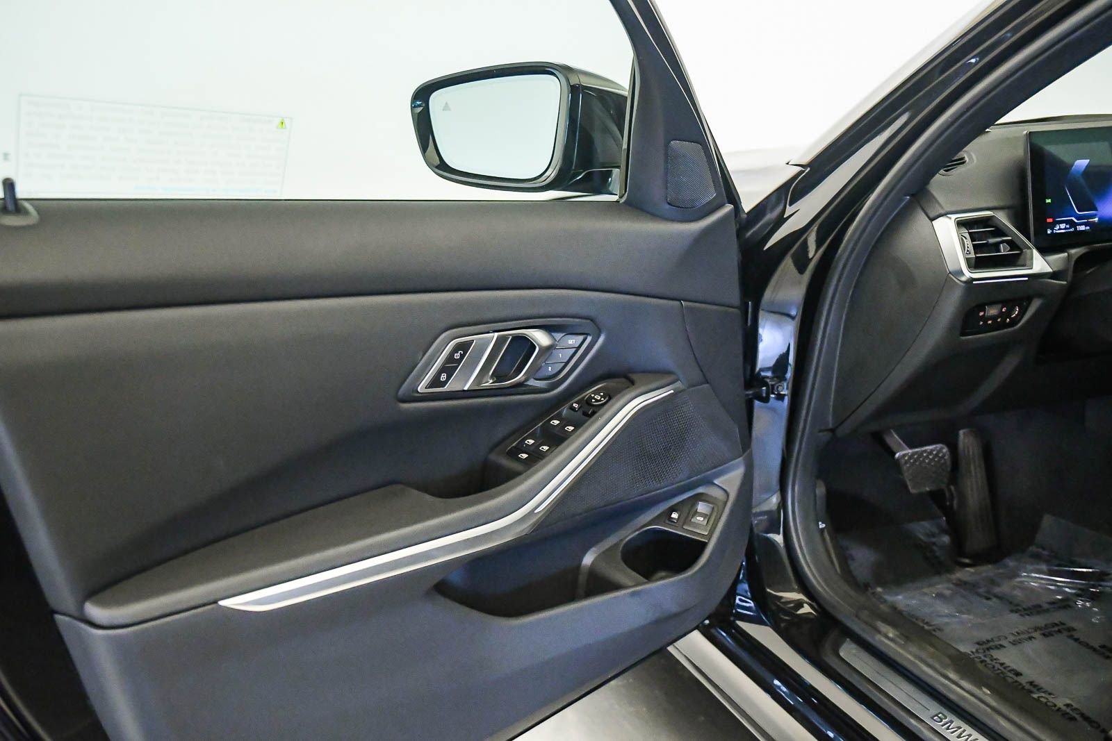 Certified 2023 BMW 330e w/ Premium Package RWD image 24