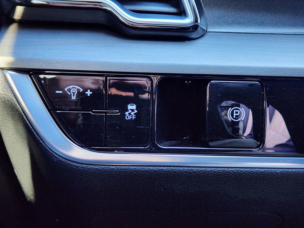 Certified 2023 Kia Sportage X-Line image 21