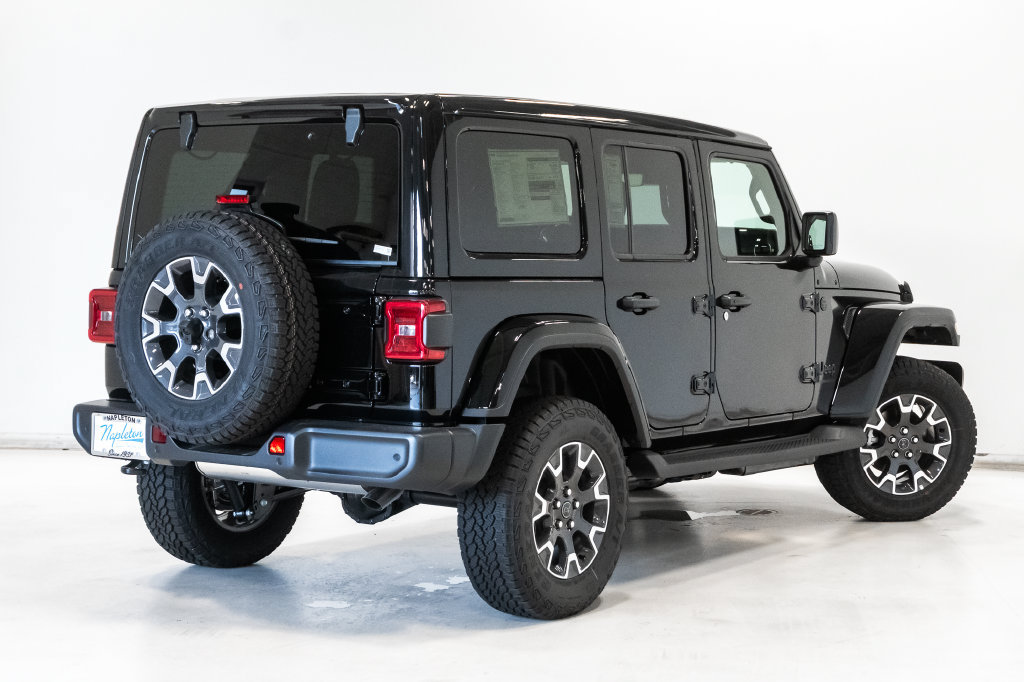 New 2027 Jeep Wrangler Unlimited Sahara AWD/4WD image 27