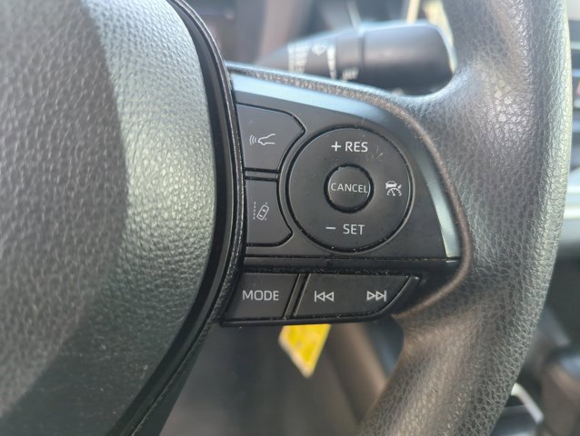 Used 2021 Toyota Corolla LE image 13