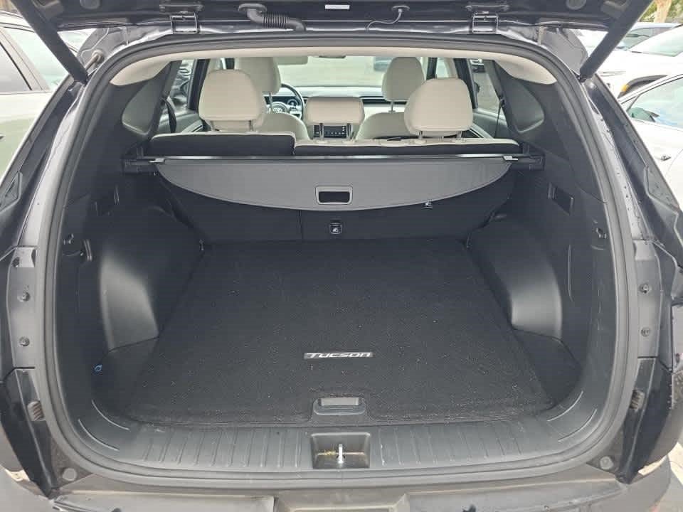 Used 2023 Hyundai Tucson Limited AWD/4WD image 9