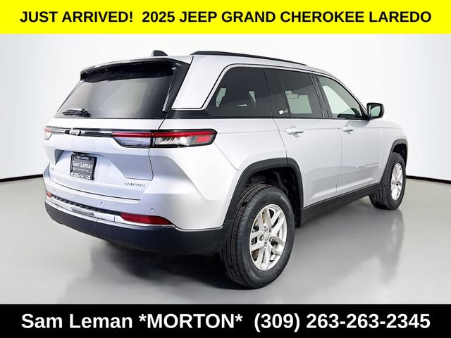 New 2025 Jeep Grand Cherokee Laredo w/ Luxury Tech Group I image 7