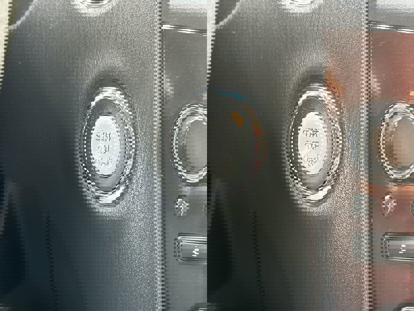 Used 2017 INFINITI QX50 w/ Premium Plus Package image 25