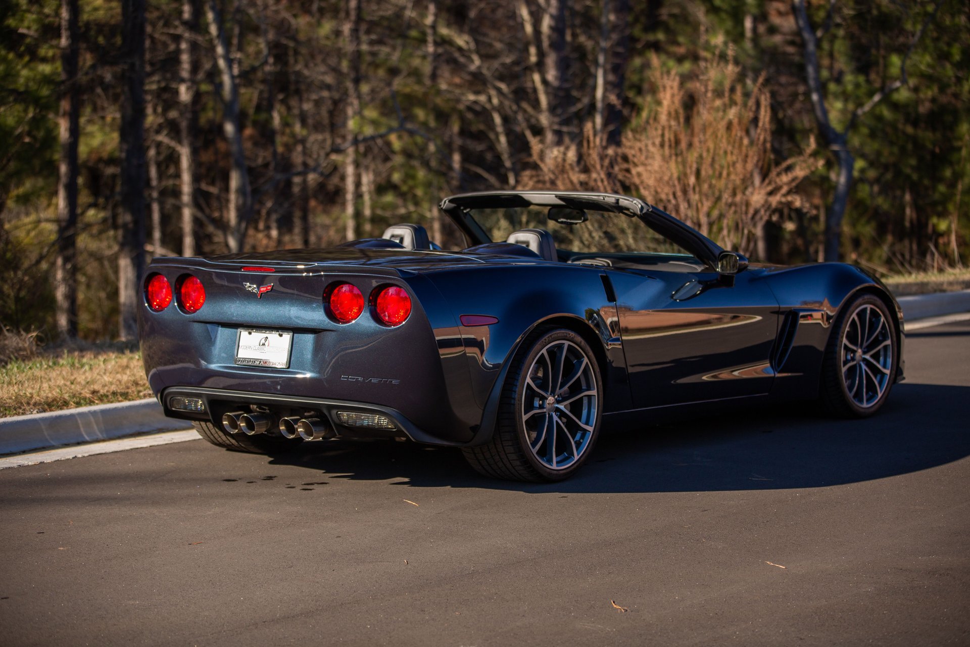 Used 2013 Chevrolet Corvette 427 w/ 1SC Preferred Equipment Group image 31