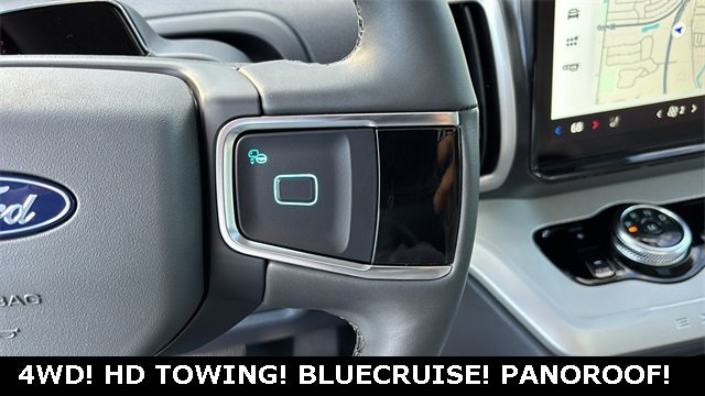 New 2025 Ford Expedition Active image 13