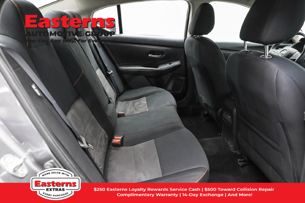 Used 2023 Nissan Sentra SR w/ Midnight Edition Package FWD image 24
