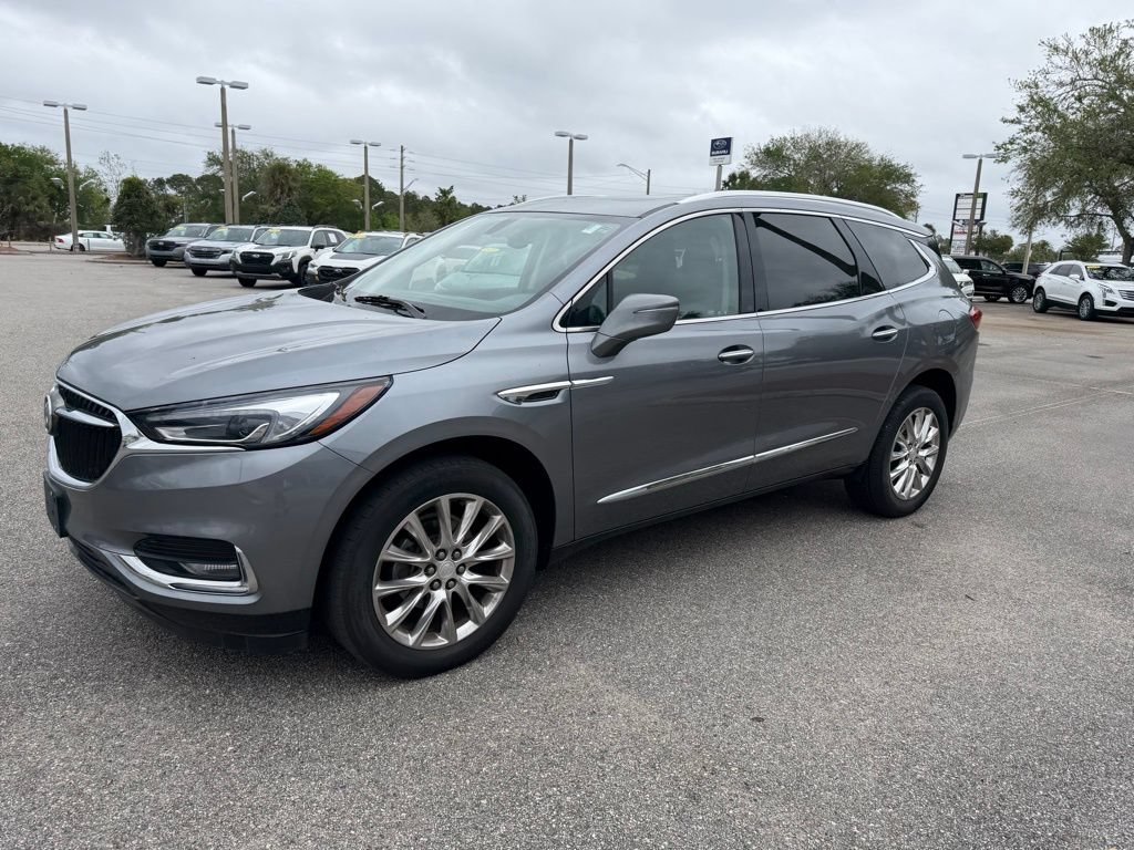 Used 2020 Buick Enclave Essence FWD image 13