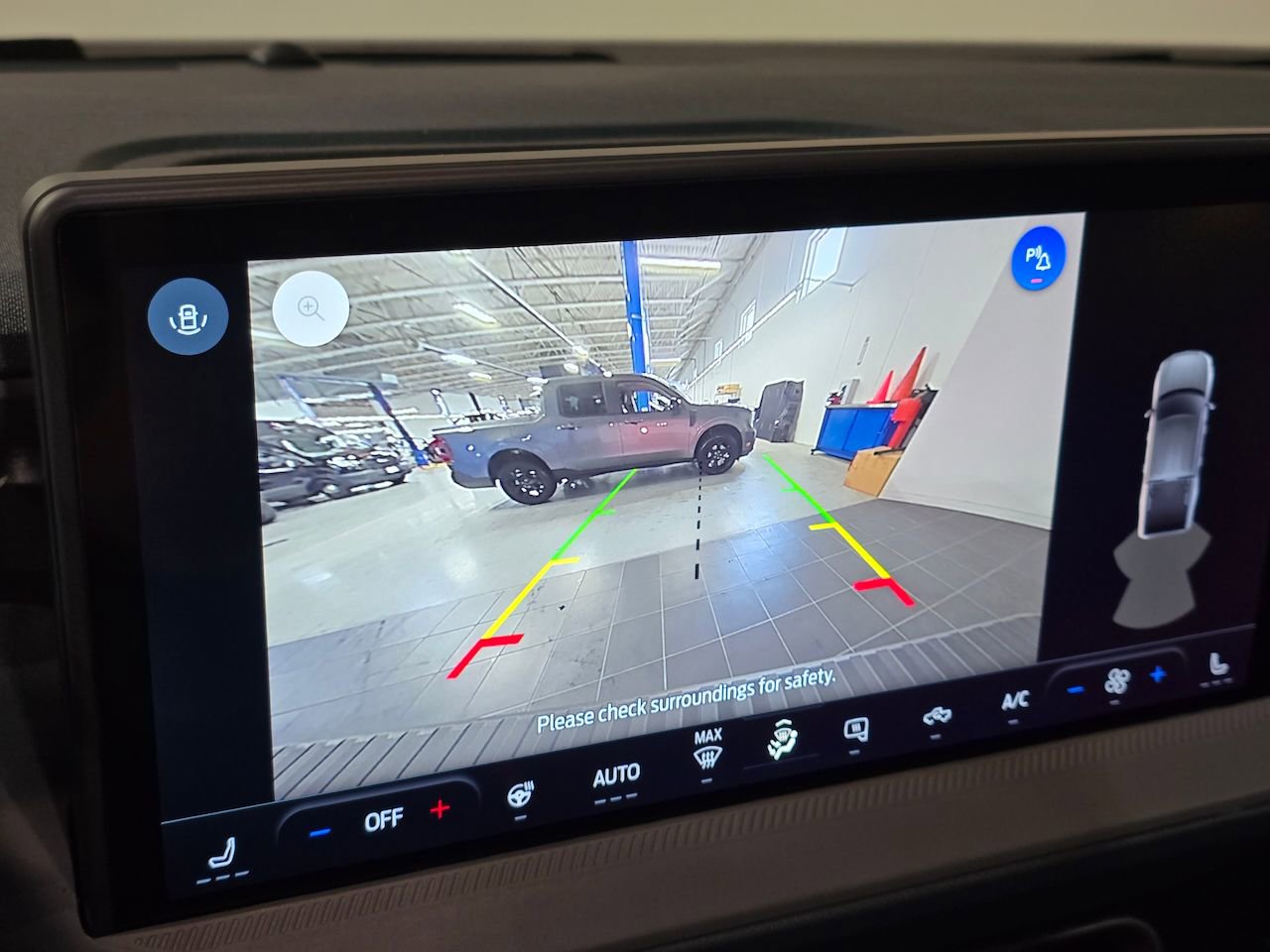 New 2025 Ford Maverick XLT w/ XLT Luxury Package image 25