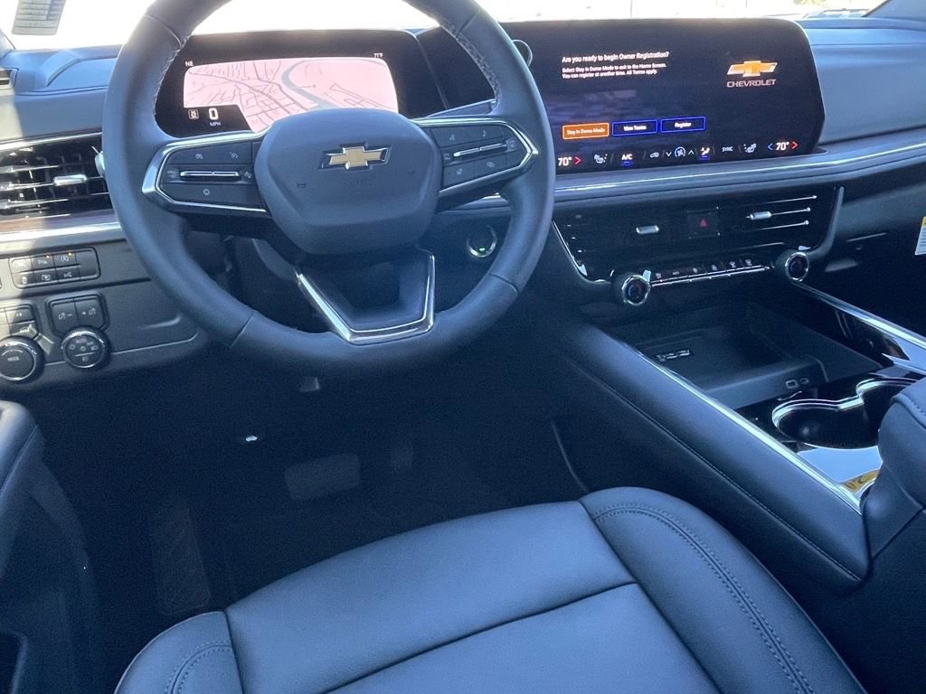 New 2026 Chevrolet Suburban LT w/ Comfort Package image 9