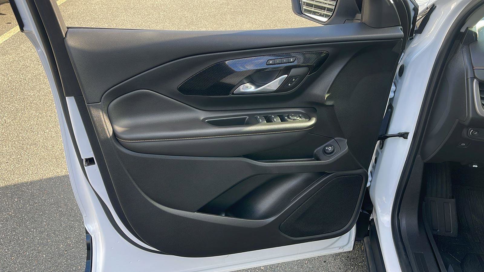 Used 2023 GMC Terrain AT4 w/ LPO, Floor Liner Package image 10