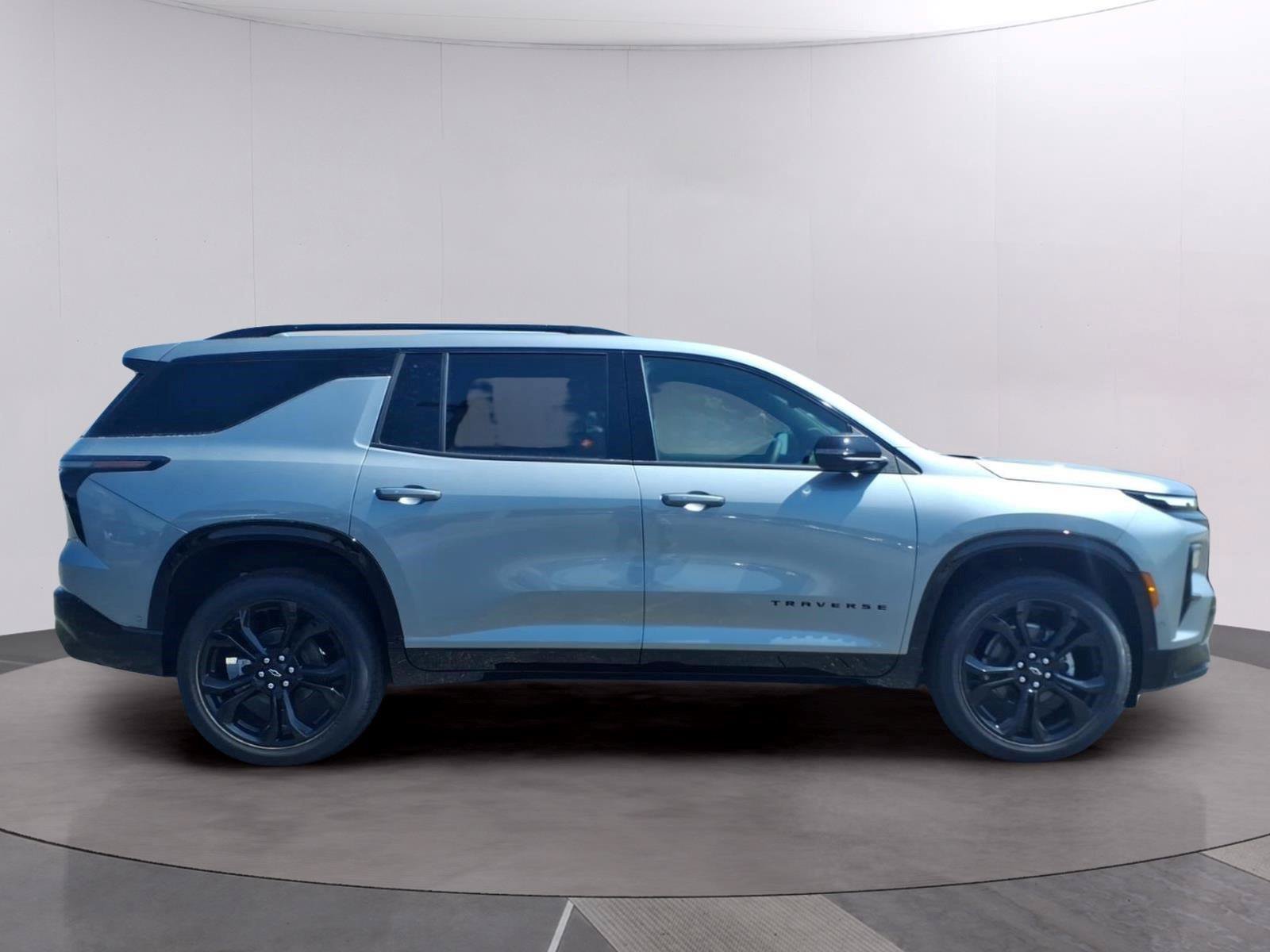 New 2027 Chevrolet Traverse RS w/ LPO, Floor Liner Package FWD image 6
