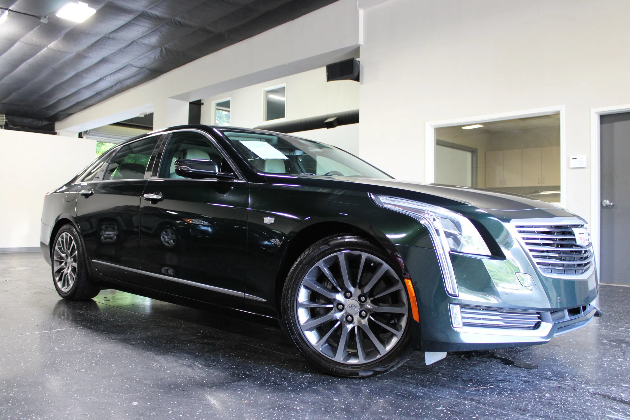 Used 2017 Cadillac CT6 Luxury AWD/4WD image 45