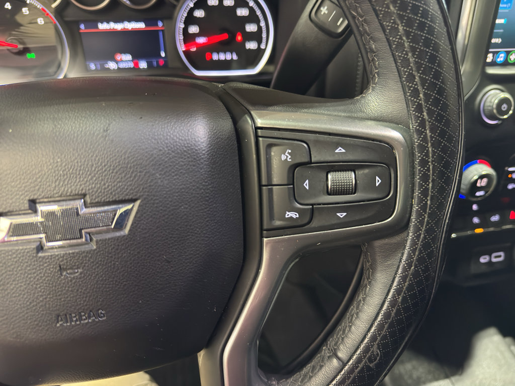 Certified 2022 Chevrolet Silverado 1500 RST AWD/4WD image 27