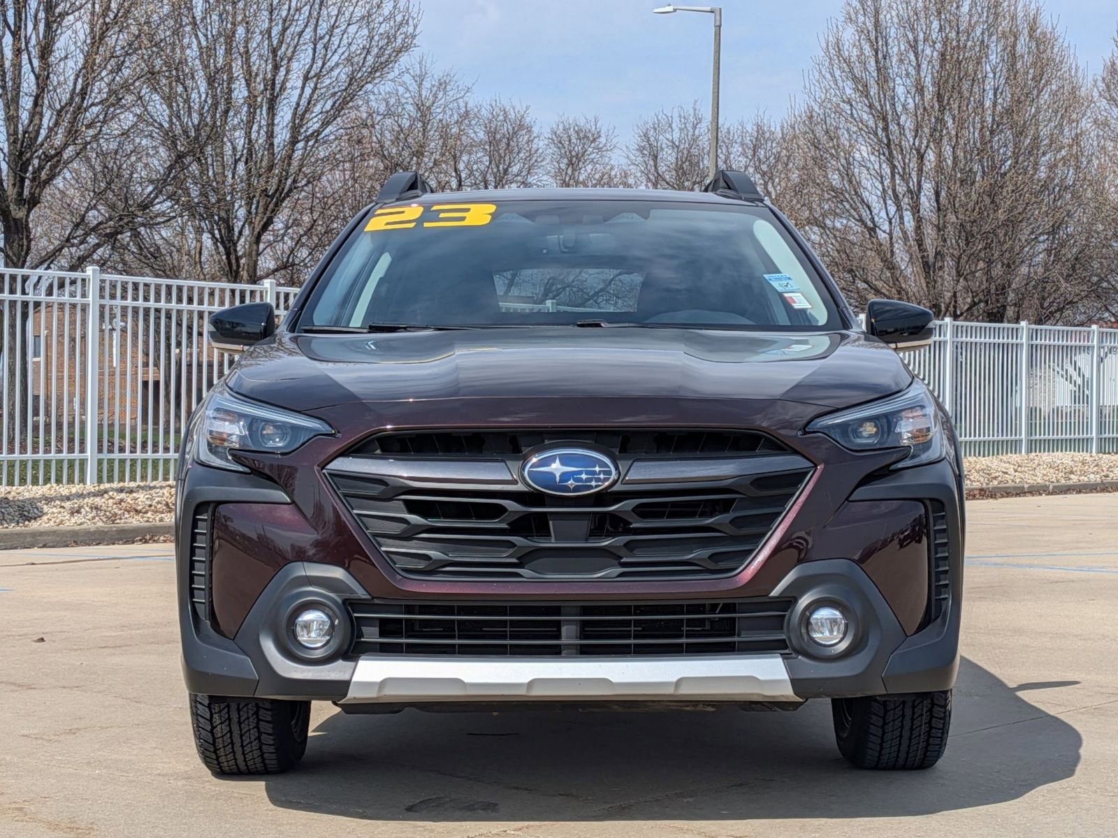 Used 2023 Subaru Outback Limited XT image 3