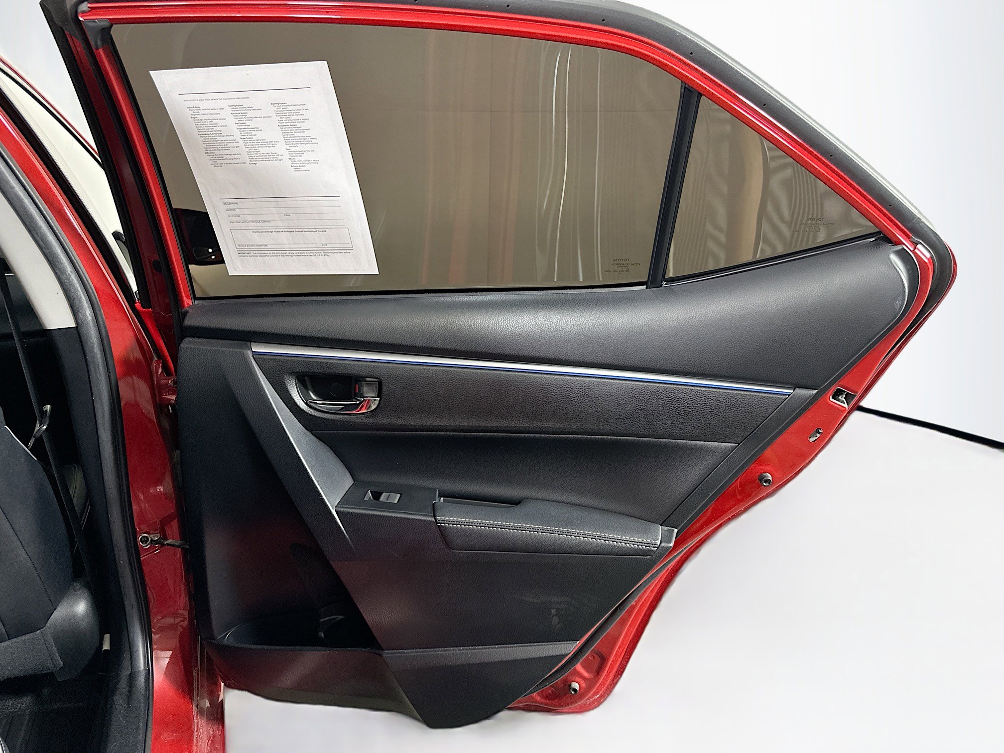 Used 2015 Toyota Corolla S Premium FWD image 30