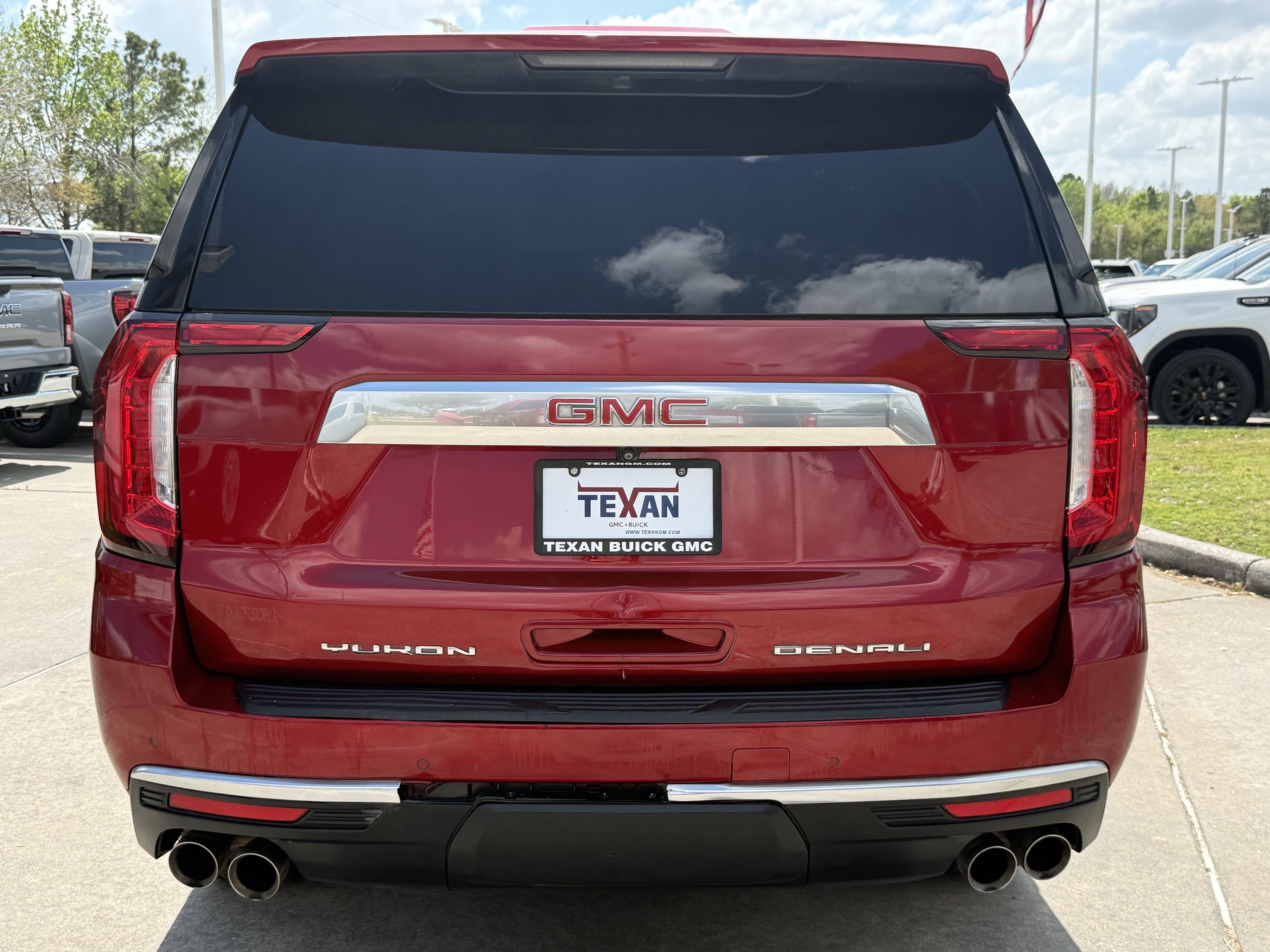 Used 2021 GMC Yukon Denali image 6