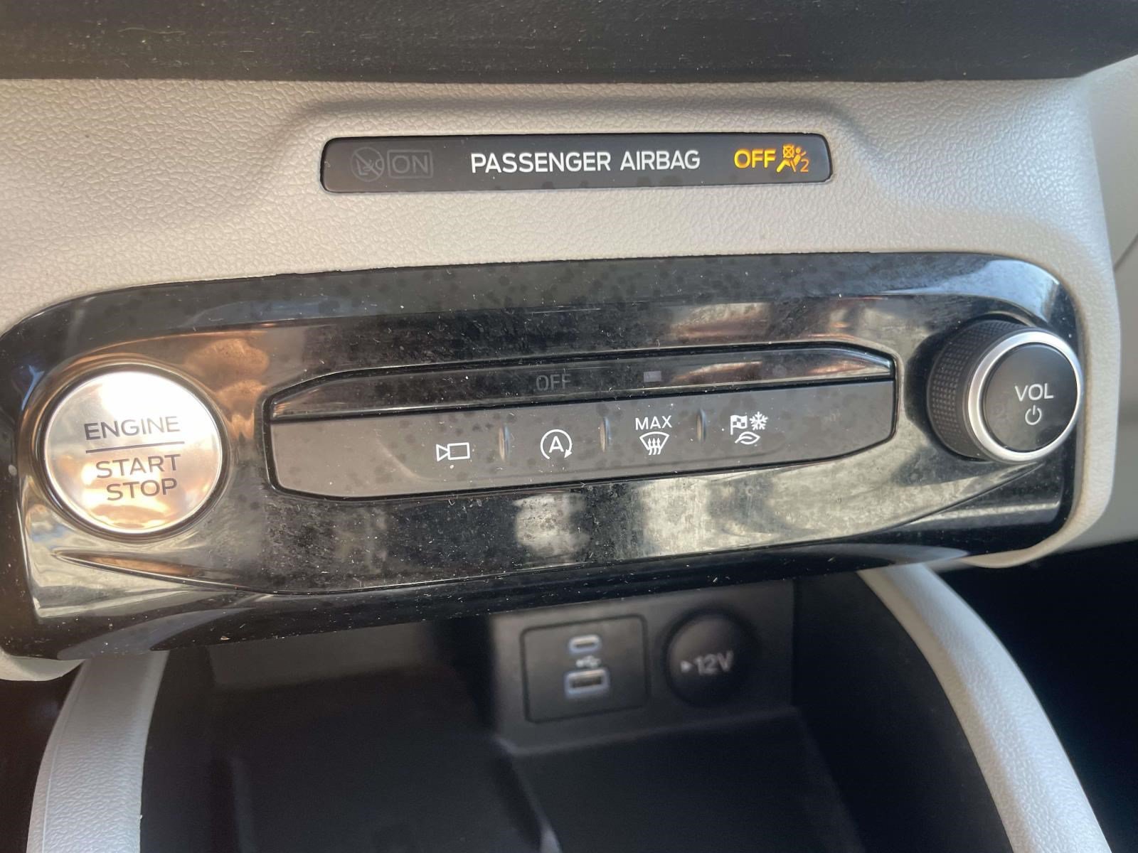 Used 2023 Ford Escape Active w/ Tech Pack #2 FWD image 27