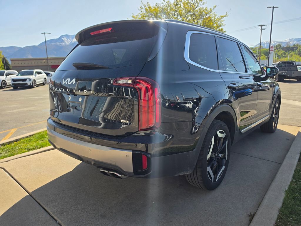 Certified 2025 Kia Telluride S AWD/4WD image 5