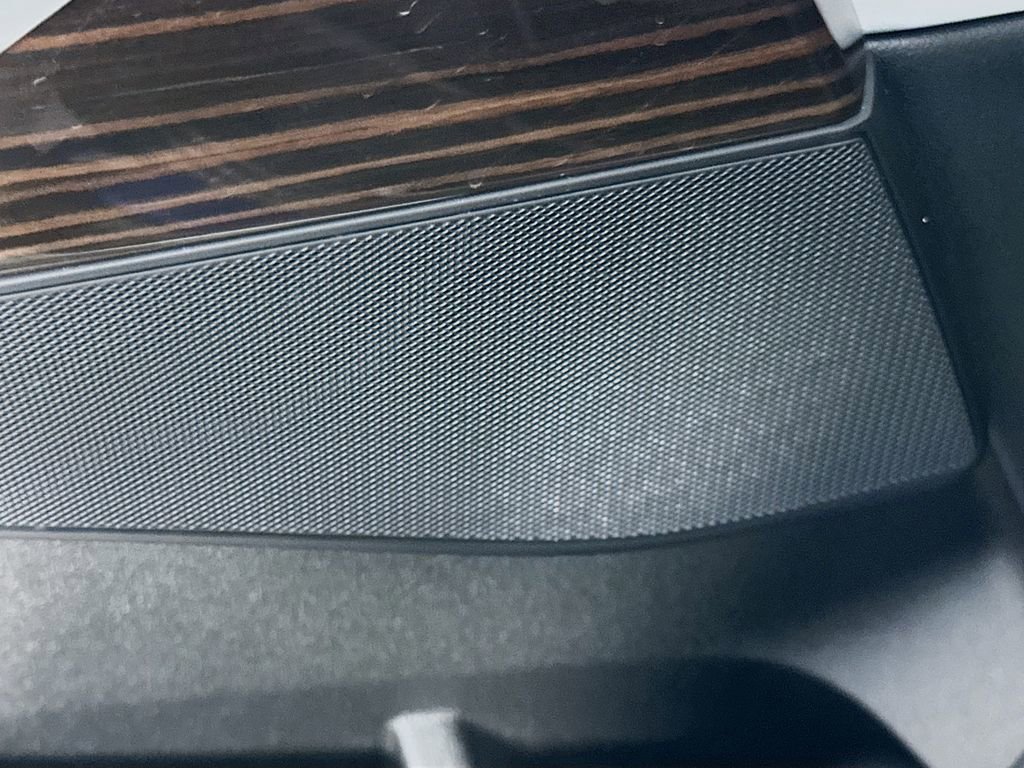 Used 2023 BMW X5 xDrive40i w/ Premium Package image 18